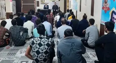 لحظه تاریخی اعلام آزادی ۵۰ هزار زندانی از سوی رهبر انقلاب + فیلم