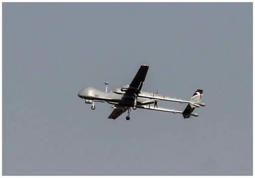 لحظه سرنگونی پهپاد شاهد-136 روسی توسط بالگرد Mi-8 اوکراین+ فیلم

