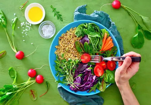 بهترین زمان ورزش کردن، چه ساعتی در روز است؟ صبح ورزش کنیم یا عصر