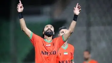 
پیوستن هافبک ایرانی به لیگ عراق؛ فرشید باقری شاگرد منصوریان شد
