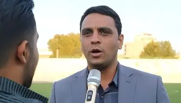 اتفاق عجیب در بازی استقلال و نساجی؛ حضور این فرد کنار زمین حاشیه ساز شد!