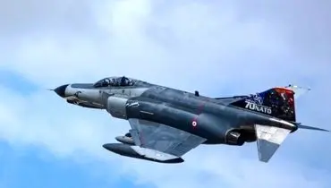 پرواز جنگنده های ترکیه در ارتفاعی رعب آور!+فیلم