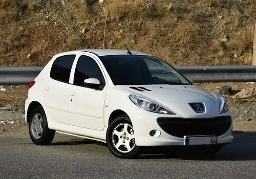 پژو ۲۰۷ محبوب ترین محصول ایران خودرو باز هم گران شد!