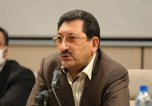 برق نماز جمعه یزد رفت
