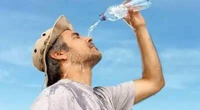 ۶ خوراکی و نوشیدنی خنک برای روزهای داغ

