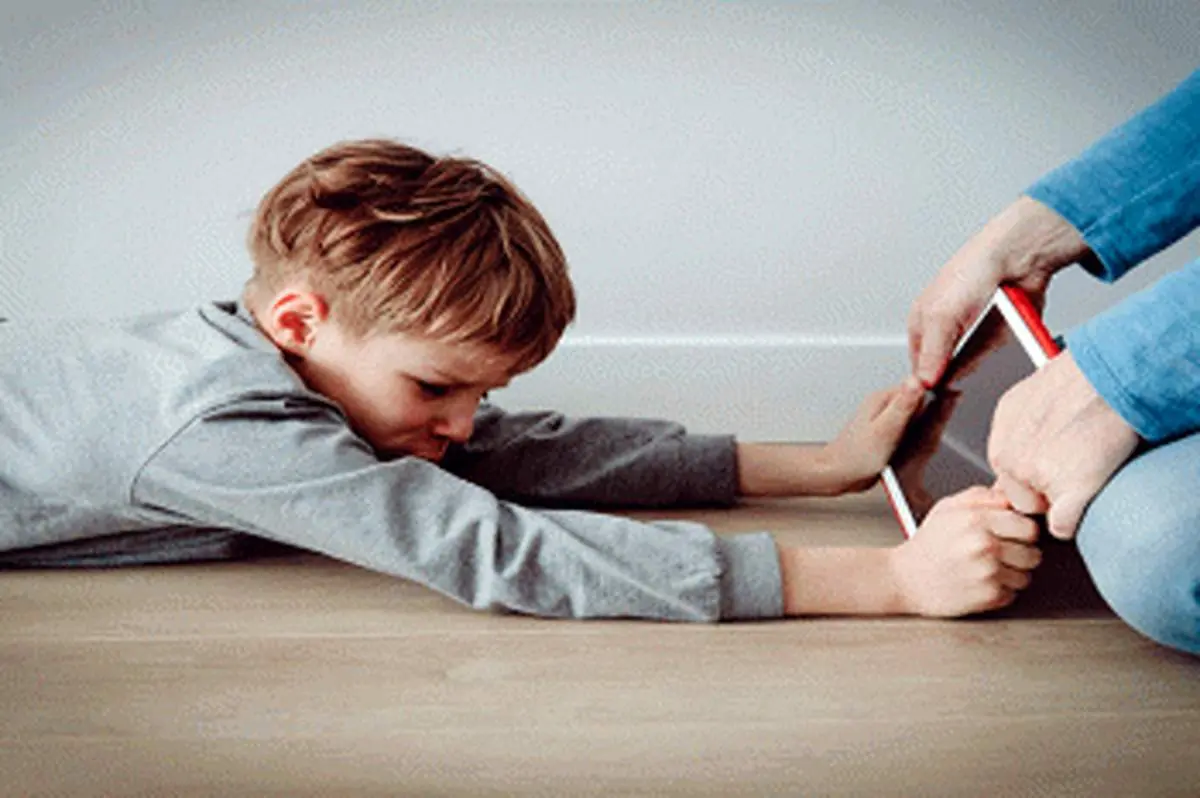 10 راهکار مؤثر کنترل پرخاشگری کودکان
