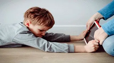 10 راهکار مؤثر کنترل پرخاشگری کودکان
