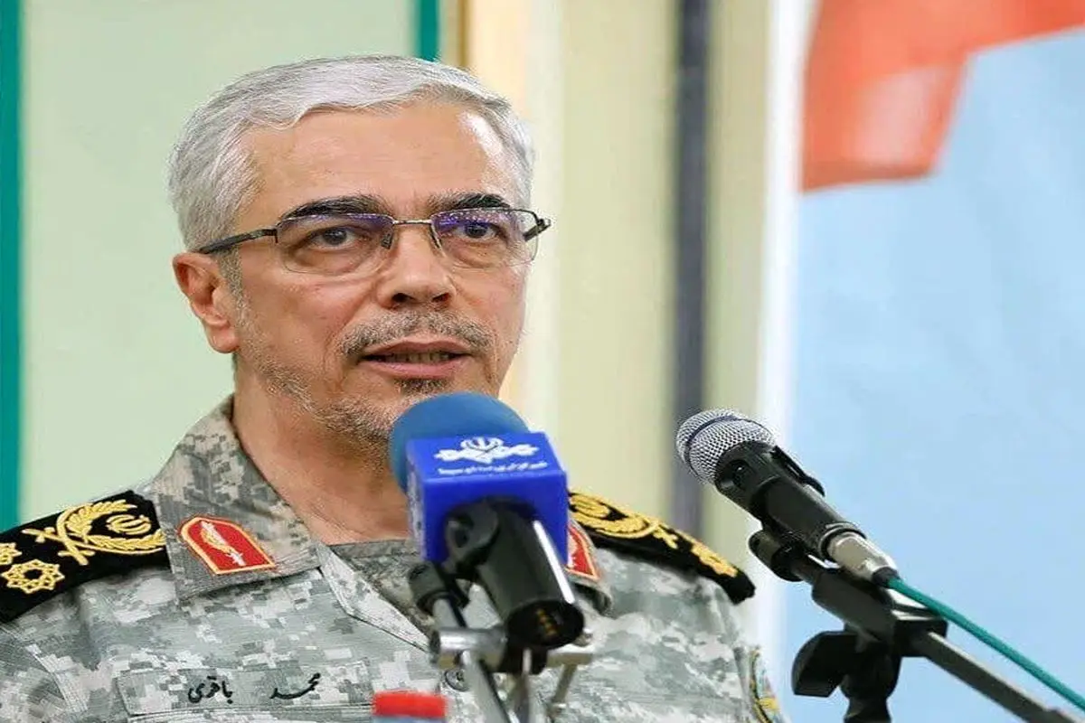 سردار سرلشگر باقری هم اکنون در اتاق جنگ هستند