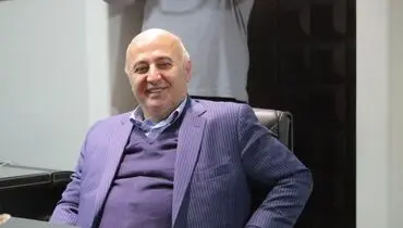 اهدای پلاک طلا و لوح یادبود به دارندگان نام علی (ع) 