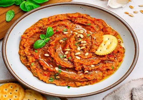 شام امشب با من: اسفناج تازه در اوج فصل؛ دستور پخت انچیلادای کرمی و پنیر، غذایی که باید همین حالا امتحان کنید!