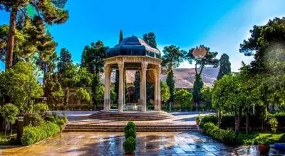 فال حافظ امروز دوشنبه ۲۴ شهریور 