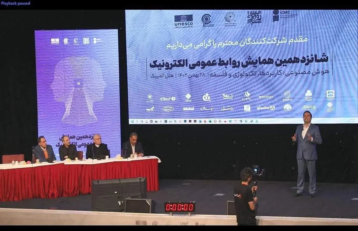 دنیا با عبور از کهکشان گوتنبرگی در حال ورود به کهکشان الگوریتم ها است