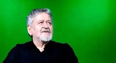 حمله عابدینی به خداداد عزیزی/در عمرت کلا 2 بار دریبل زده‌ای!