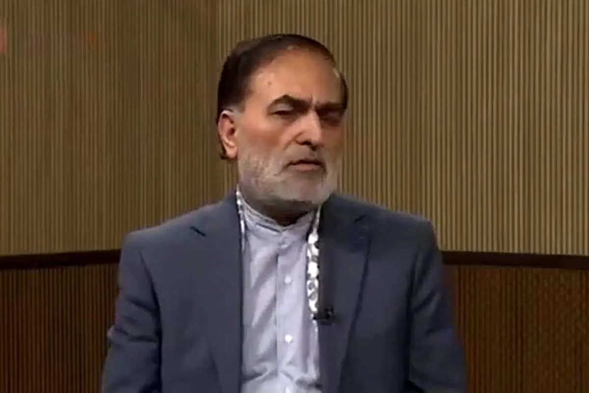 عابدینی: سپاه با پدافند بومی هواگردهای آمریکا را شکار و غنیمت گرفت
