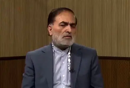 عابدینی: سپاه با پدافند بومی هواگردهای آمریکا را شکار و غنیمت گرفت