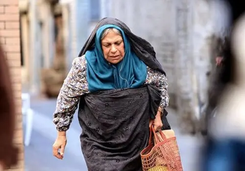 خواهر بزرگتر بلا و جیجی حدید در مراسمی صمیمی ازدواج کرد+تصویر