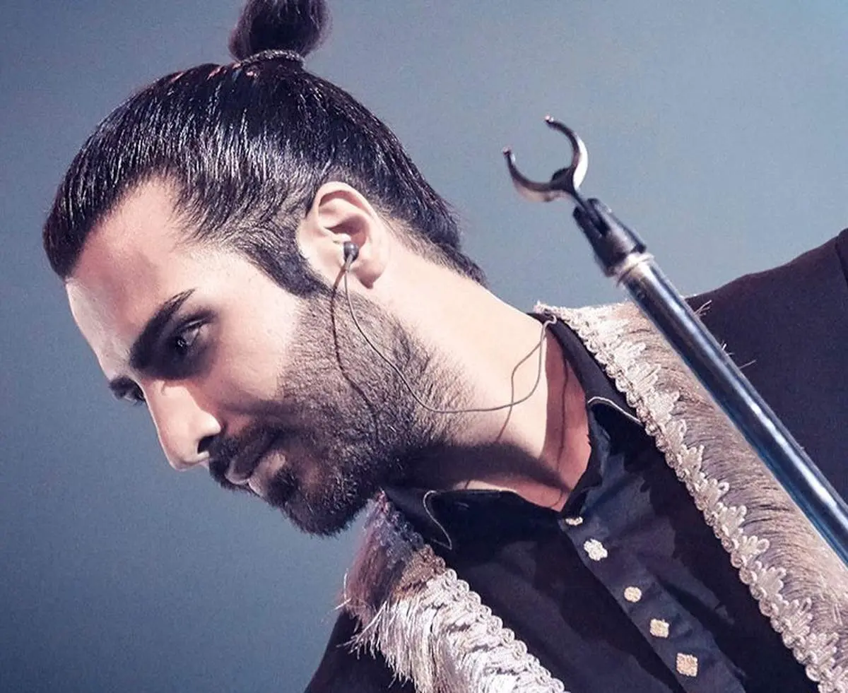 رونمایی رهام هادیان، خوانند گروه ماکان بند از حیوان عجیب خانگی