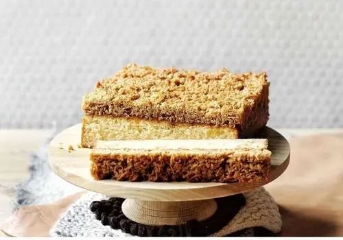 طرز تهیه کیک زبرا پف دار و خوشمزه در دو رنگ
