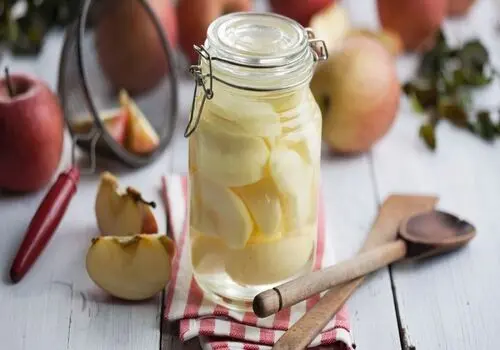 اب برای بدن مهم است یا غذا؟
