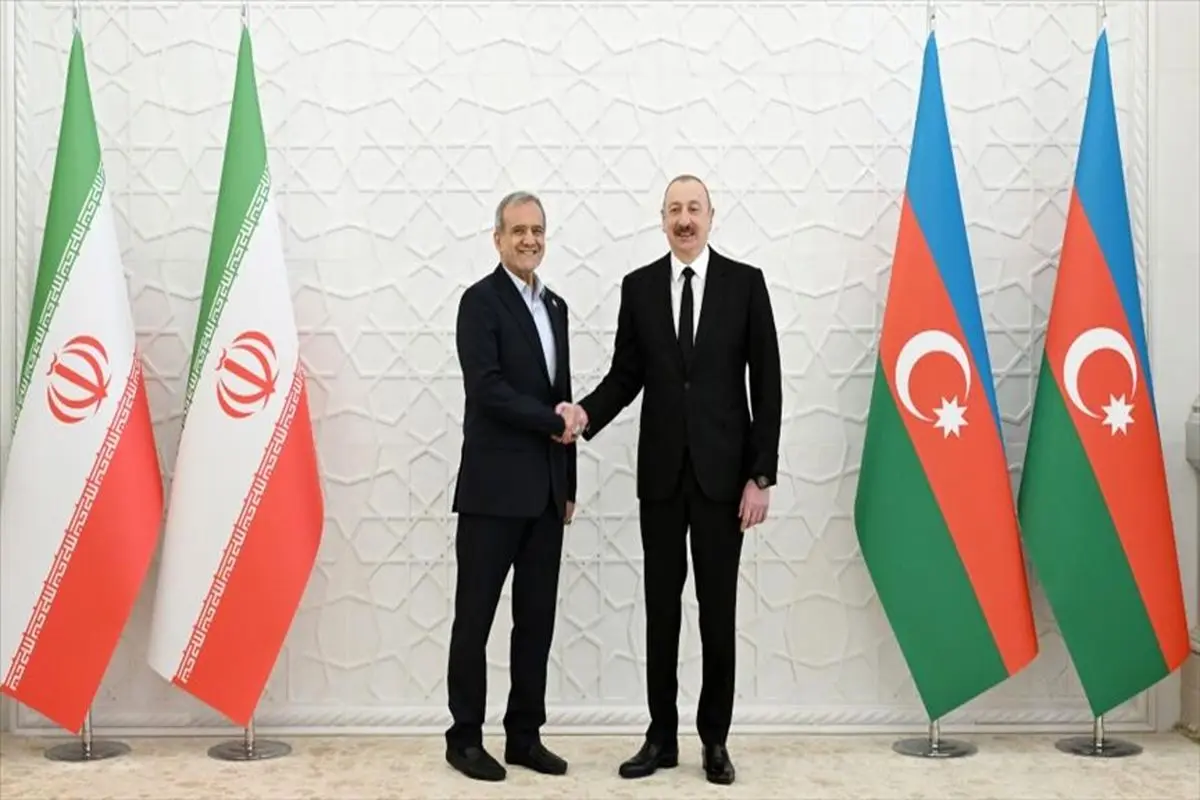 تاکید پزشکیان بر تمامیت ارضی آذربایجان در نشست هیاتهای عالیرتبه ایران و آذربایجان