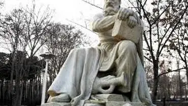 پوتین مجسمه چهره مشهور ایرانی را در روسیه نصب می‌کند +فیلم