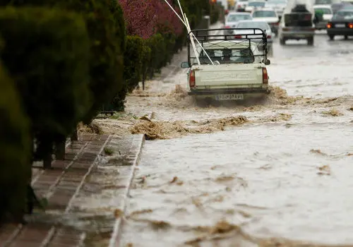 هشدار بارش‌های سیل آسا در ۱۷ استان
