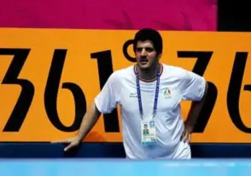 حمله عجیب به رسول خادم در ویژه برنامه عید تلویزیون/ویدیو 