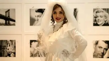 درخواست عجیب رویا میرعلمی از چت جی پی تی؛ من را ملکه کن!/ویدیو