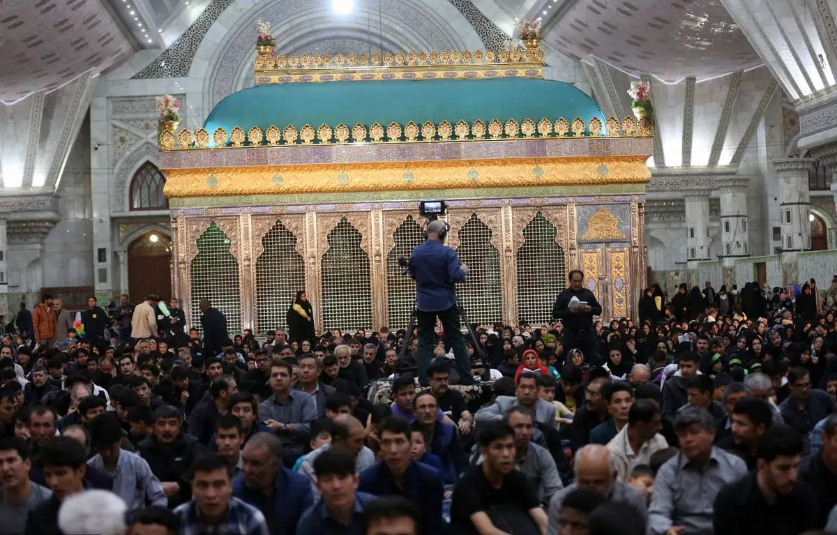 مراسم احیای شب نوزدهم ماه مبارک رمضان در حرم مطهر امام خمینی (س)