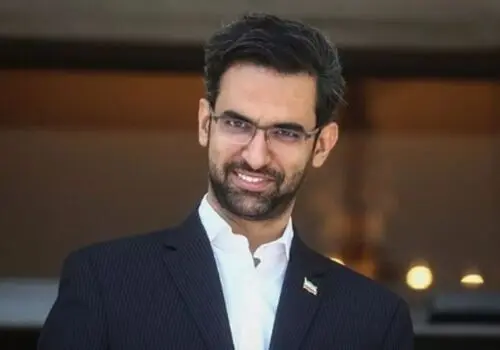 همتی رسما رئیس کل بانک مرکزی شد

