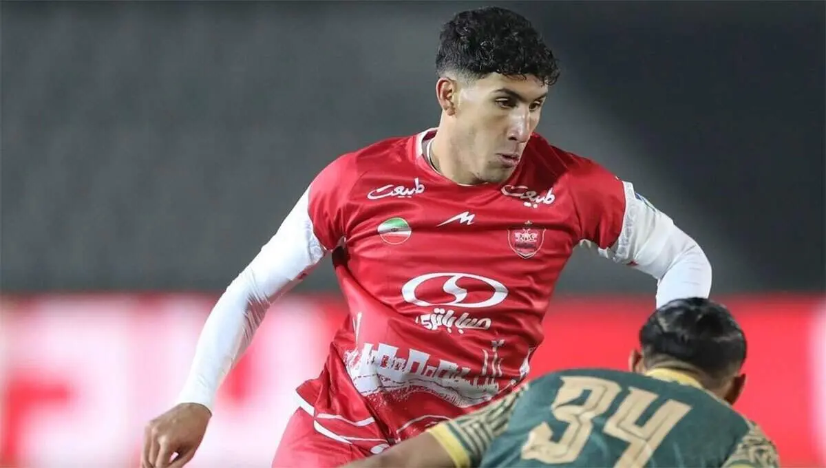 مدافع پرسپولیس مصدوم و از ادامه بازی محروم شد