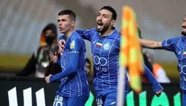 خارجی‌های استقلال به تهران بازنگشتند

