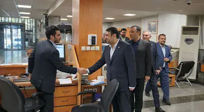 نجارزاده: استمرار خدمات بانکی و درگاه های غیرحضوری بانک ملی ایران در سراسر کشور

