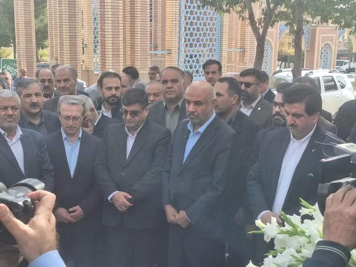 وزیر کار از پرداختی احکام بازنشستگان تا بهمن‌ماه خبر داد
