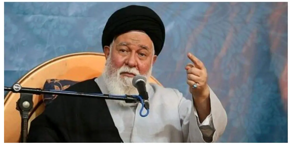  دختر بدحجاب یا خانم بی‌حجاب نه فقط اسلام عزیز بلکه خاک پاک این کشور را هم نشانه گرفته است