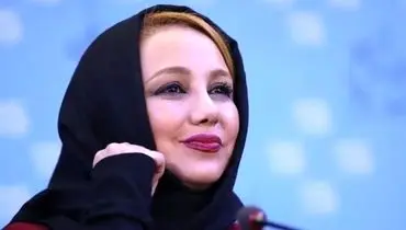 تصویری از بهنوش بختیاری در دسته عزاداری