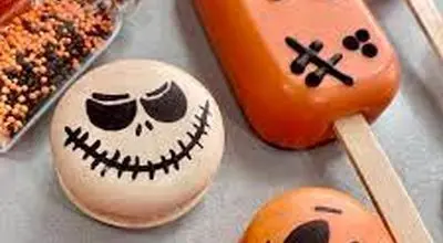 طرز تهیه شکلات هالووینی به شکل عنکبوت
