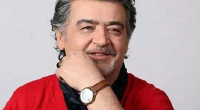 حضور فرشته میرهاشمی، همسر سابق رضا رویگری در مراسم خاکسپاری آن مرحوم