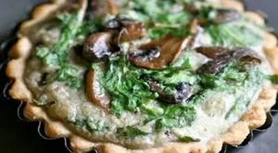 طرز تهیه تارت قارچ و پنیر فوری و خوشمزه
