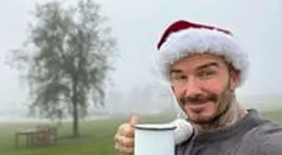 دیوید بکام برای کریسمس اره برقی دست گرفت/ویدیو 