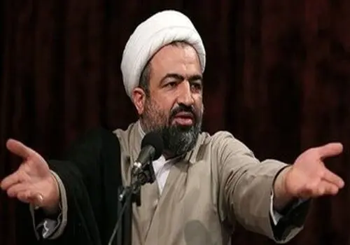 جنجال فالو کردن یک روحانی ایرانی توسط جنیفر لوپز در اینستاگرام