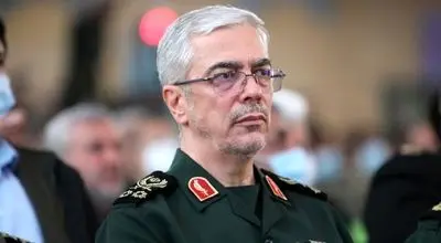 پیام سرلشکر باقری از تخت‌جمشید برای مردم ایران