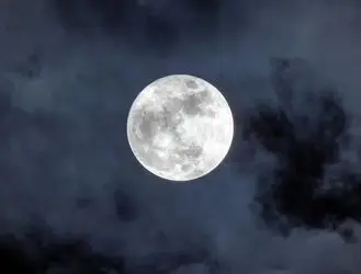 گزیده دیدنی ترین طلوع «ماه آبی» + تصاویر