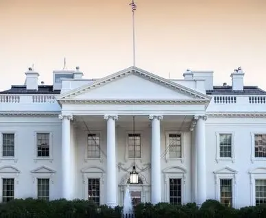 بازداشت یک فرد به اتهام تلاش برای ورود به کاخ سفید
