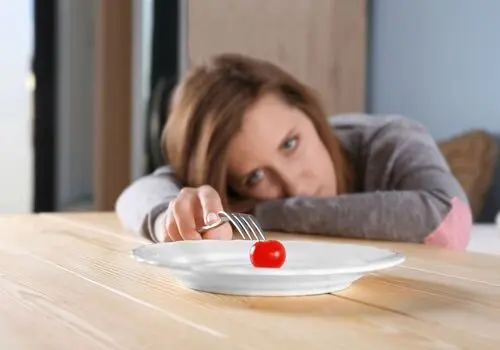 ایده‌های جذاب برای تزیین میز شام و میز غذای دونفره