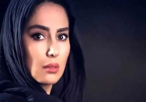 مرجانِ «نون خ»، با گریم به سبک فریدا جلب‌توجه کرد!