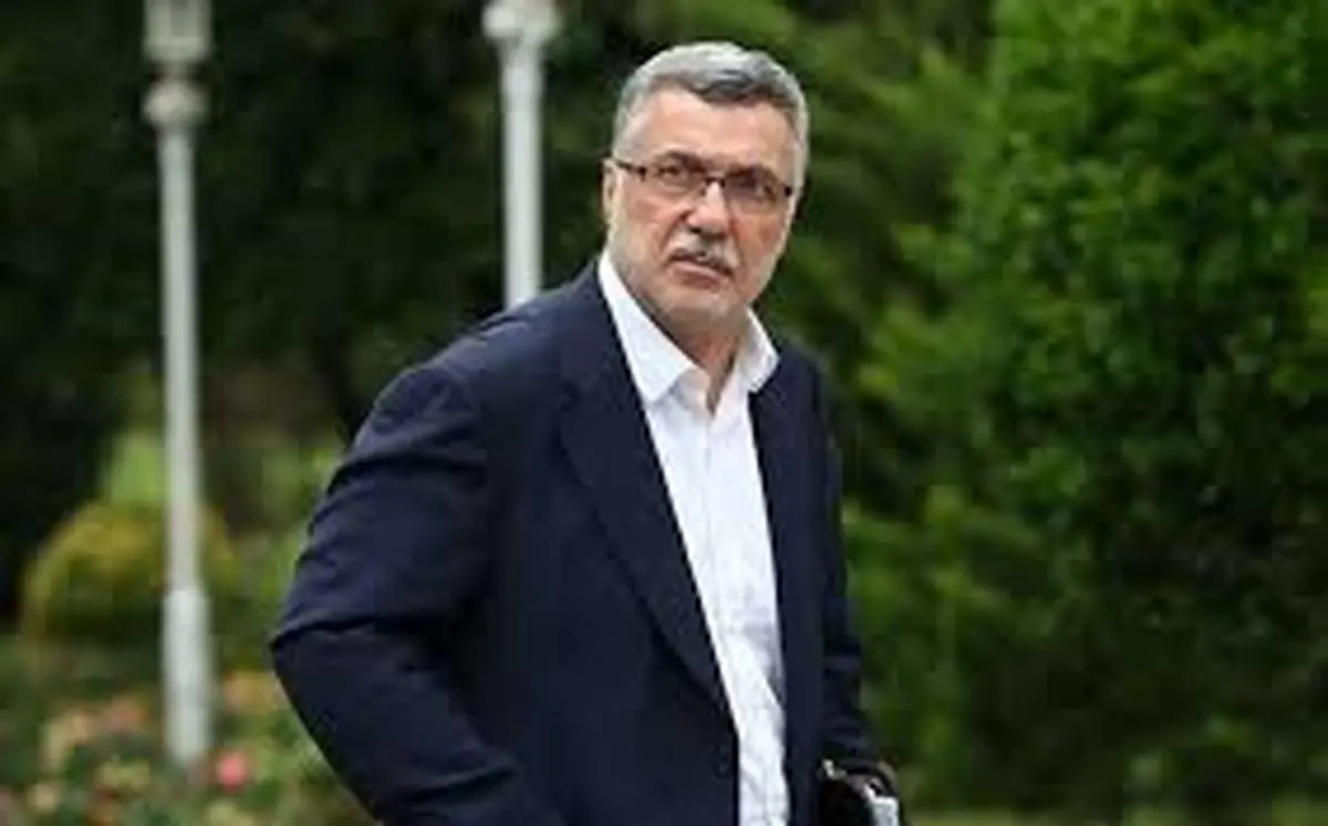 انتقاد وزیر بهداشت از  بالارفتن سن باروری