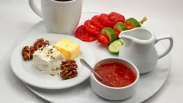 آیا صبحانه واقعاً مهم‌ترین وعده روزانه است؟

