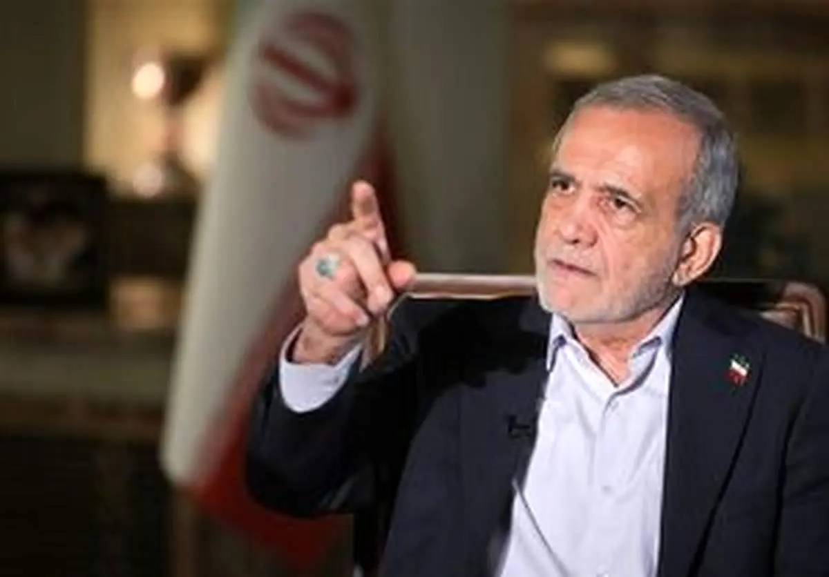 پزشکیان: اساتید و دانشجویان برای حل مشکلات به میدان بیایند