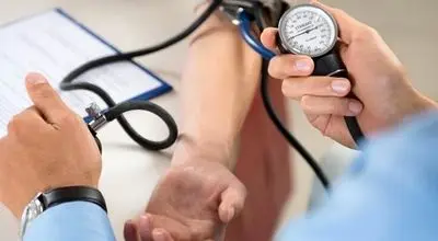 توصیه‌های تغذیه‌ای برای کنترل فشار خون در روزهای جنگی
